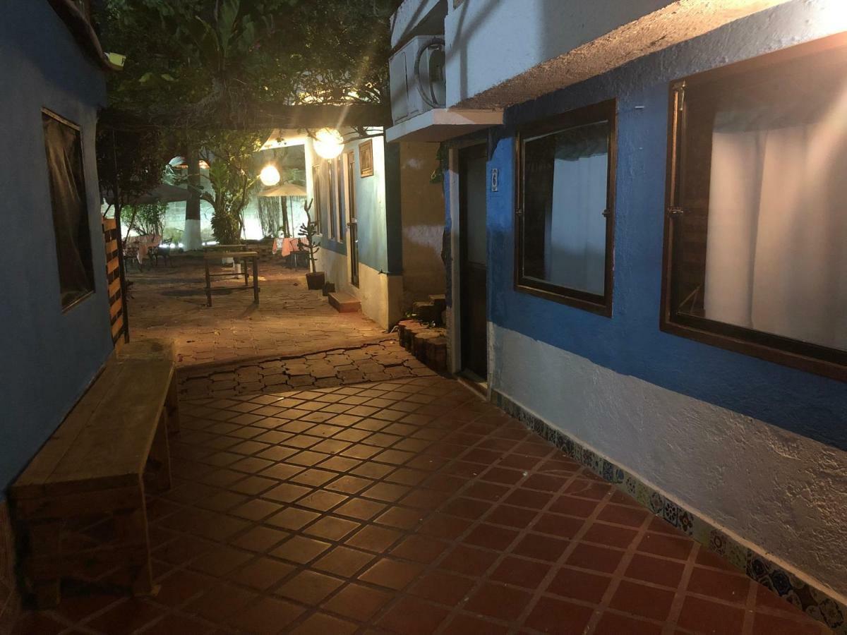 Akbal Hostal