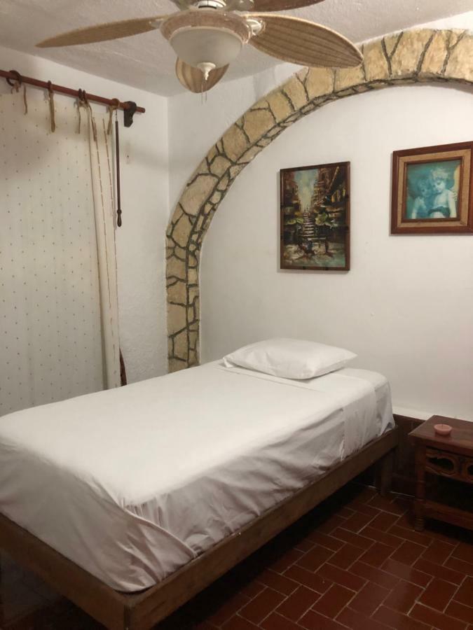 Hostal Akbal *