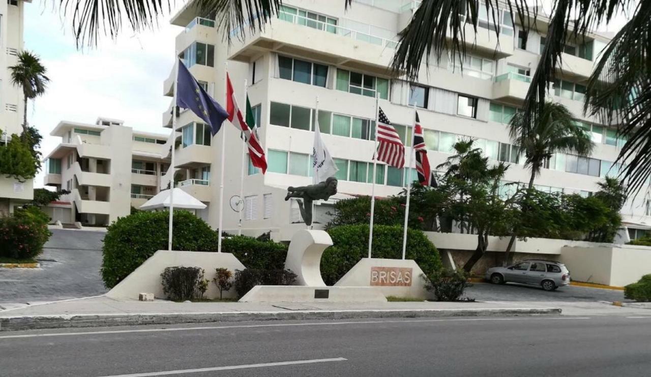 Aparthotel Brisas Beachfront Penthouses Cancun