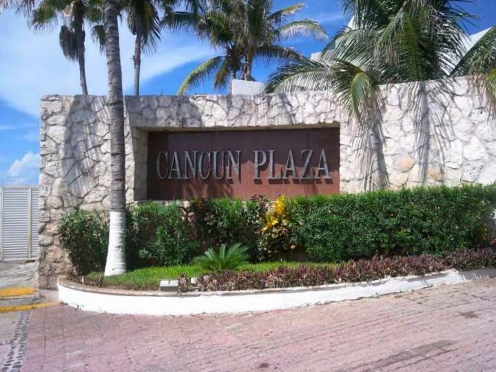 Ocean Front Suite, Balcony, Kitchen. Apartamento
