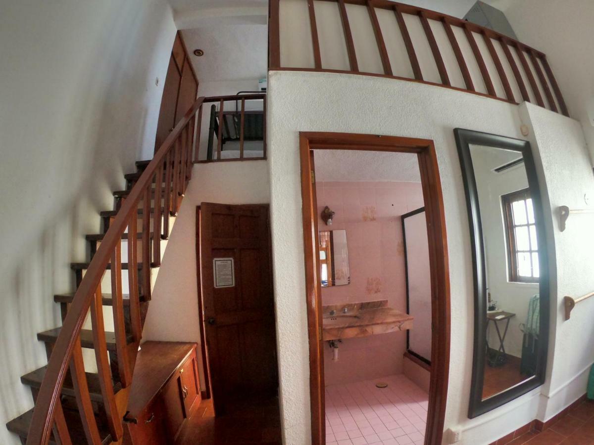 Hostal Granada 6