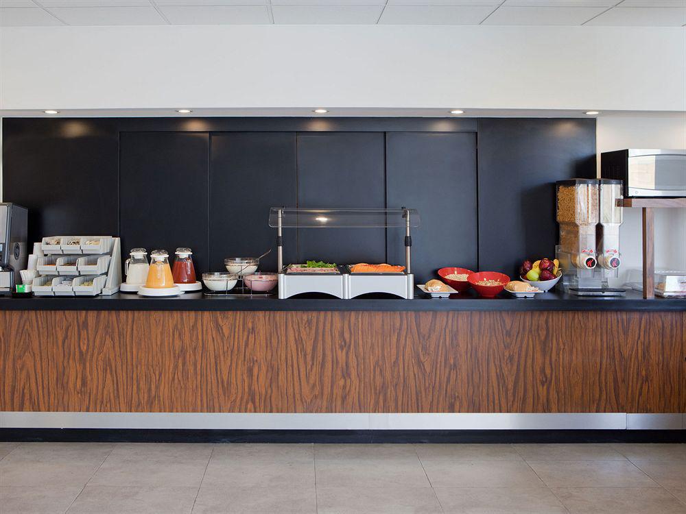 Express By Marriott Hotel 4*