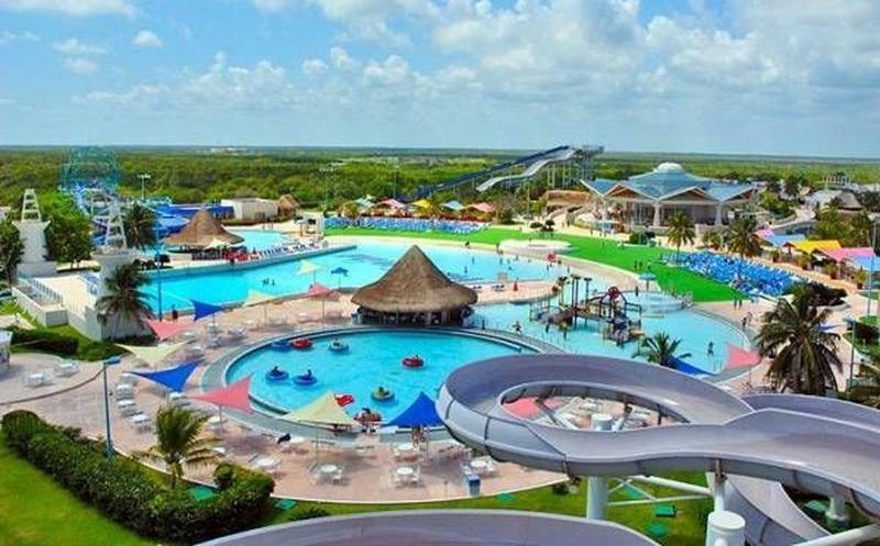 Apartamento Ocean Front Suite, Balcony, Kitchen. *