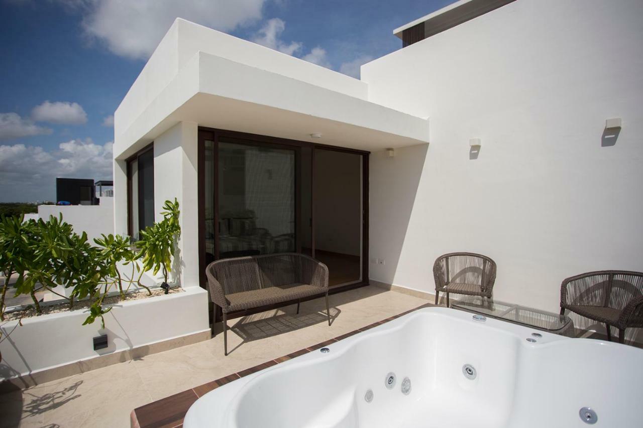 4 Bedroom House- Beach, Private Pool&jacuzzi Apartamento *