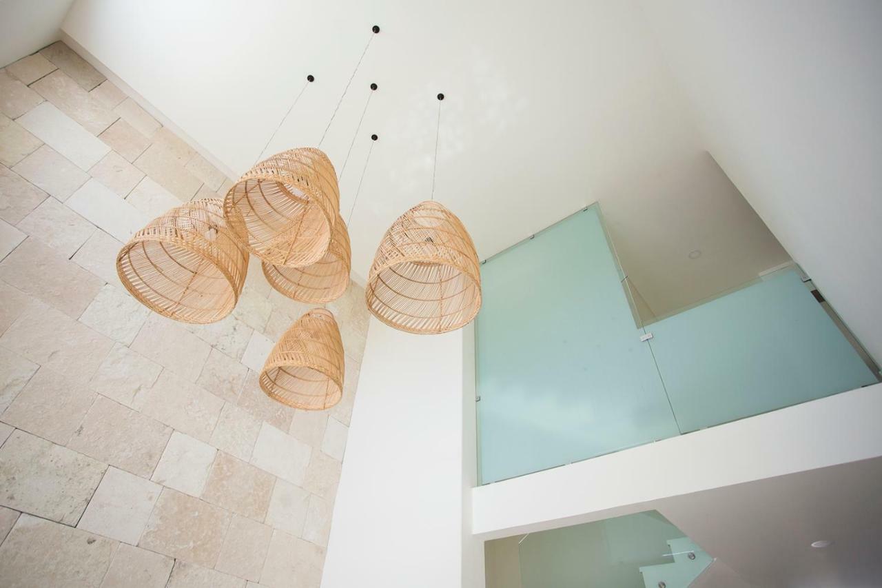 4 Bedroom House- Beach, Private Pool&jacuzzi Apartamento *