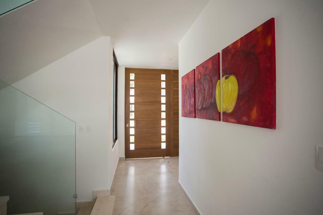 4 Bedroom House- Beach, Private Pool&jacuzzi * Cancún