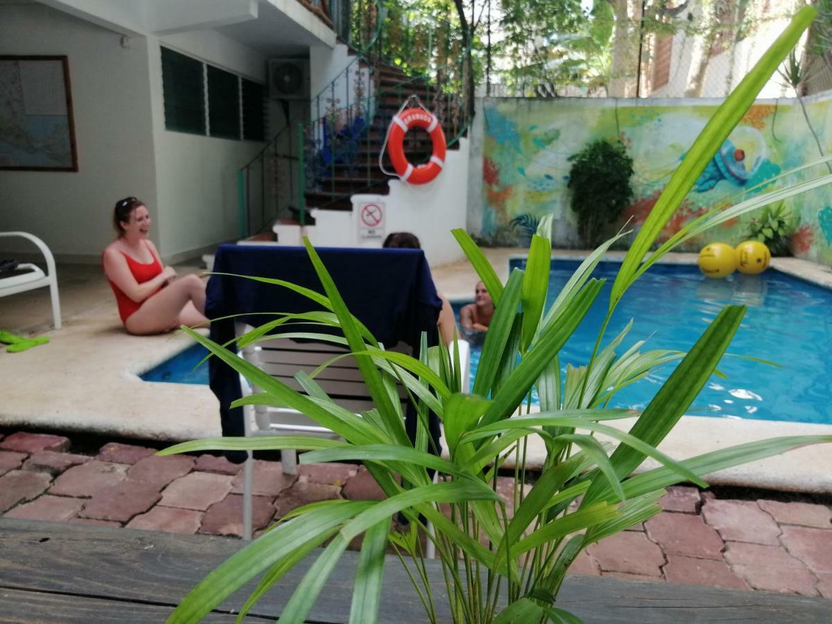 Granada 6 Hostal
