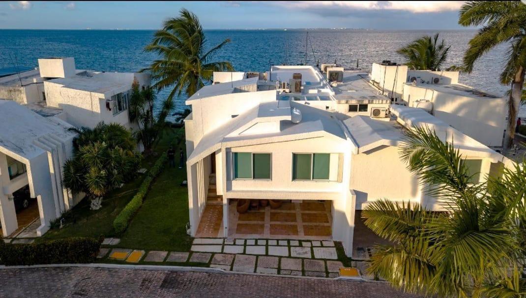 Naha #12 Villa Cancún