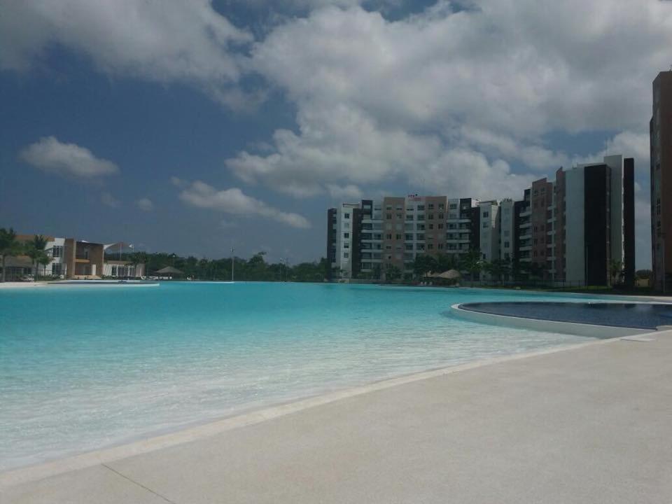 Departamento En Con 7 Albercas Tipo Playa Y Laguna Apartamento Cancún