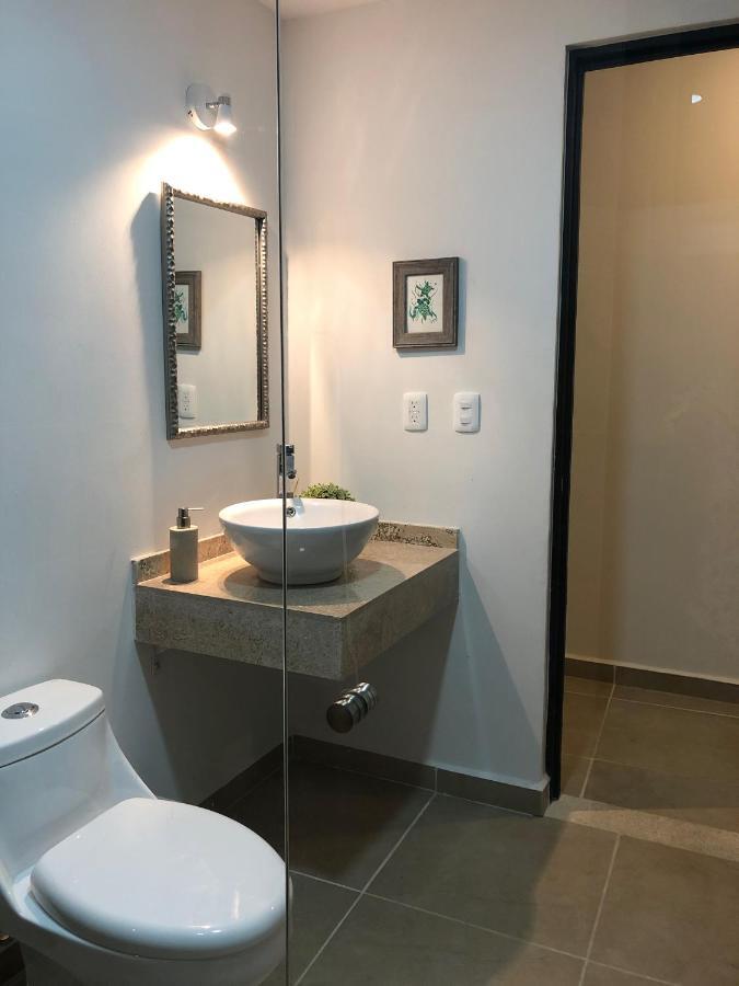 Apartamento Con Alberca Gigante *
