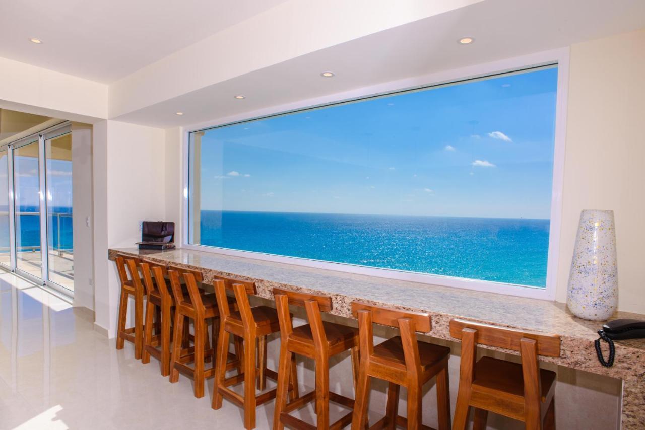 Aparthotel 2 Story Oceanfront Penthouses On Beach! *