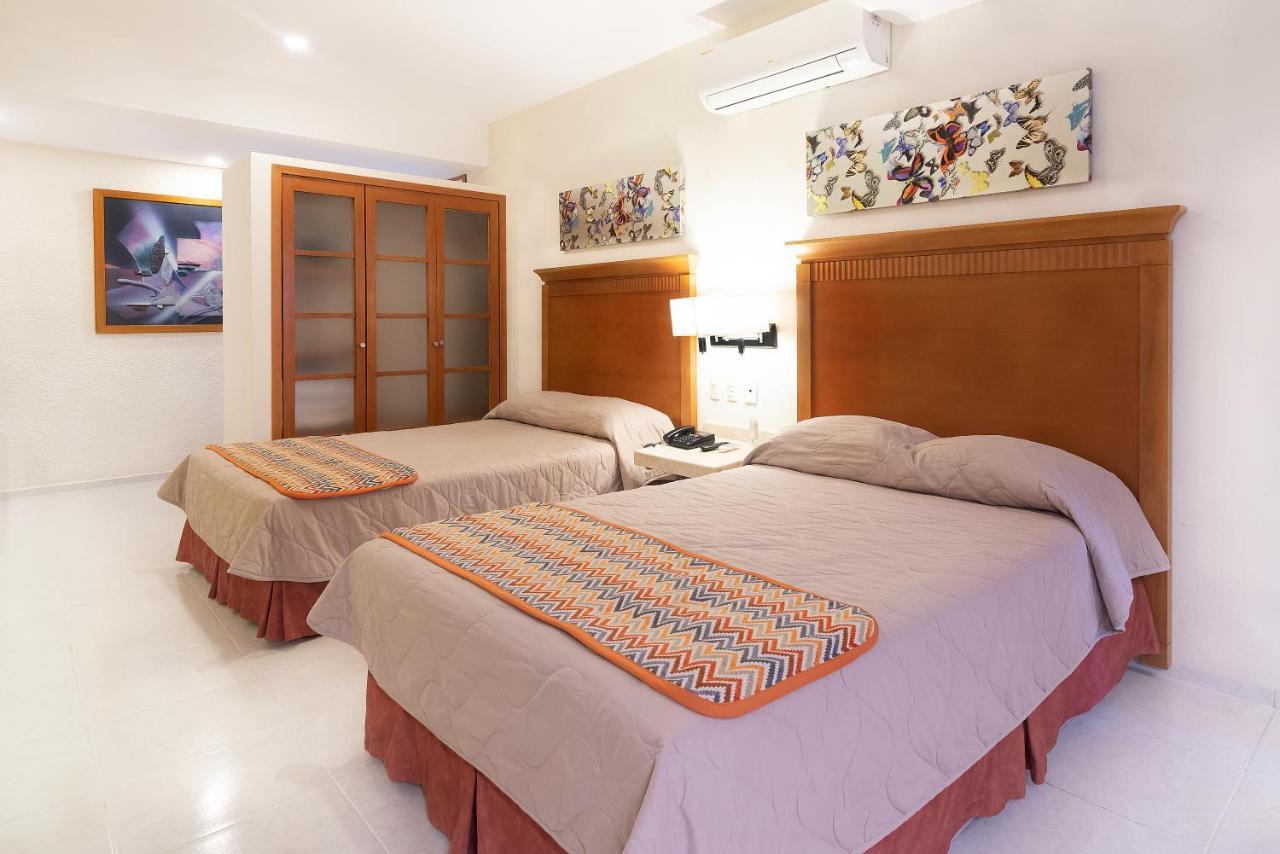 Hotel Y Nader Cancún