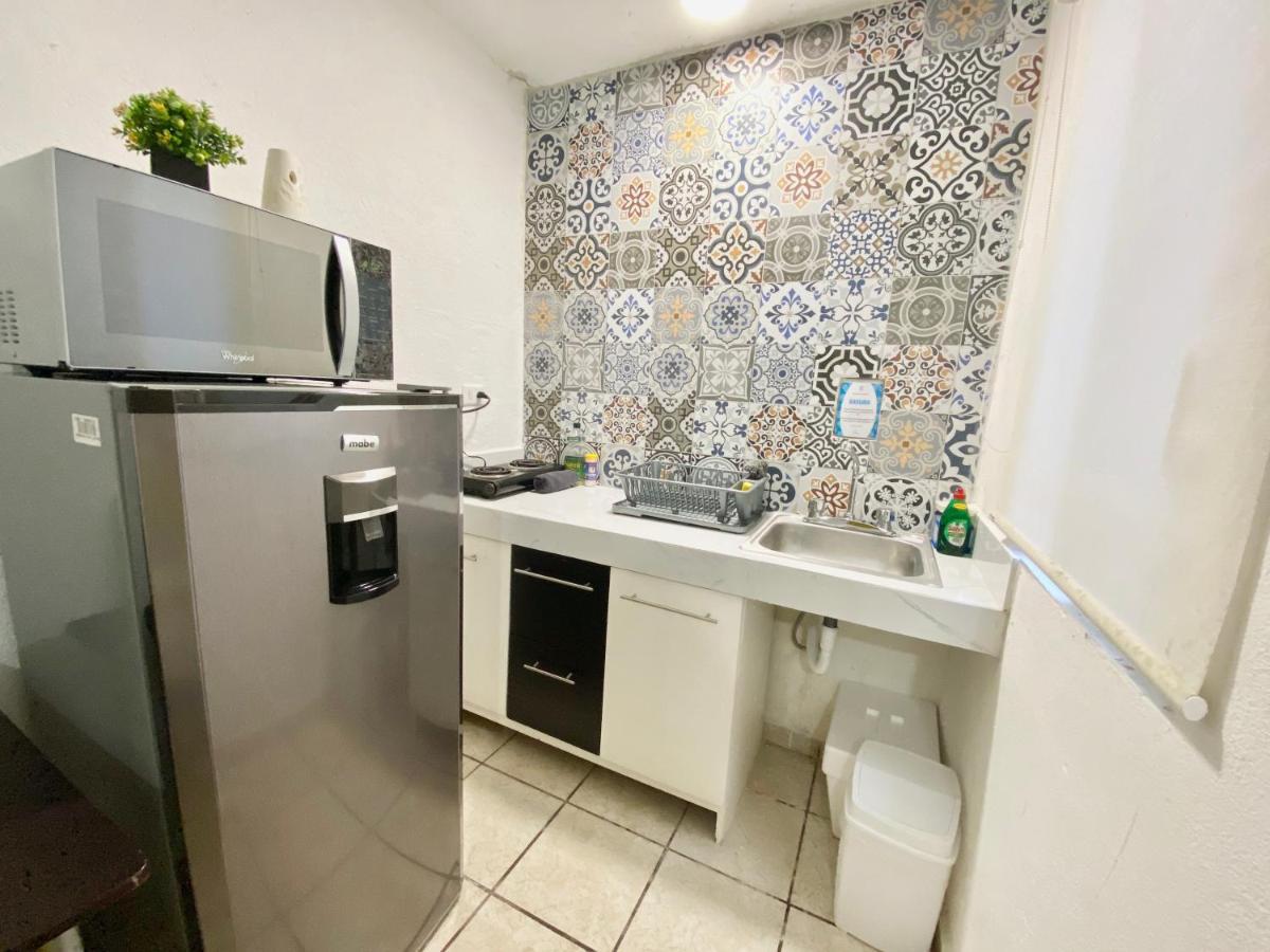 Cocos Apartment *