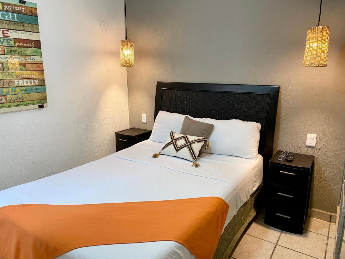Cocos * Cancun