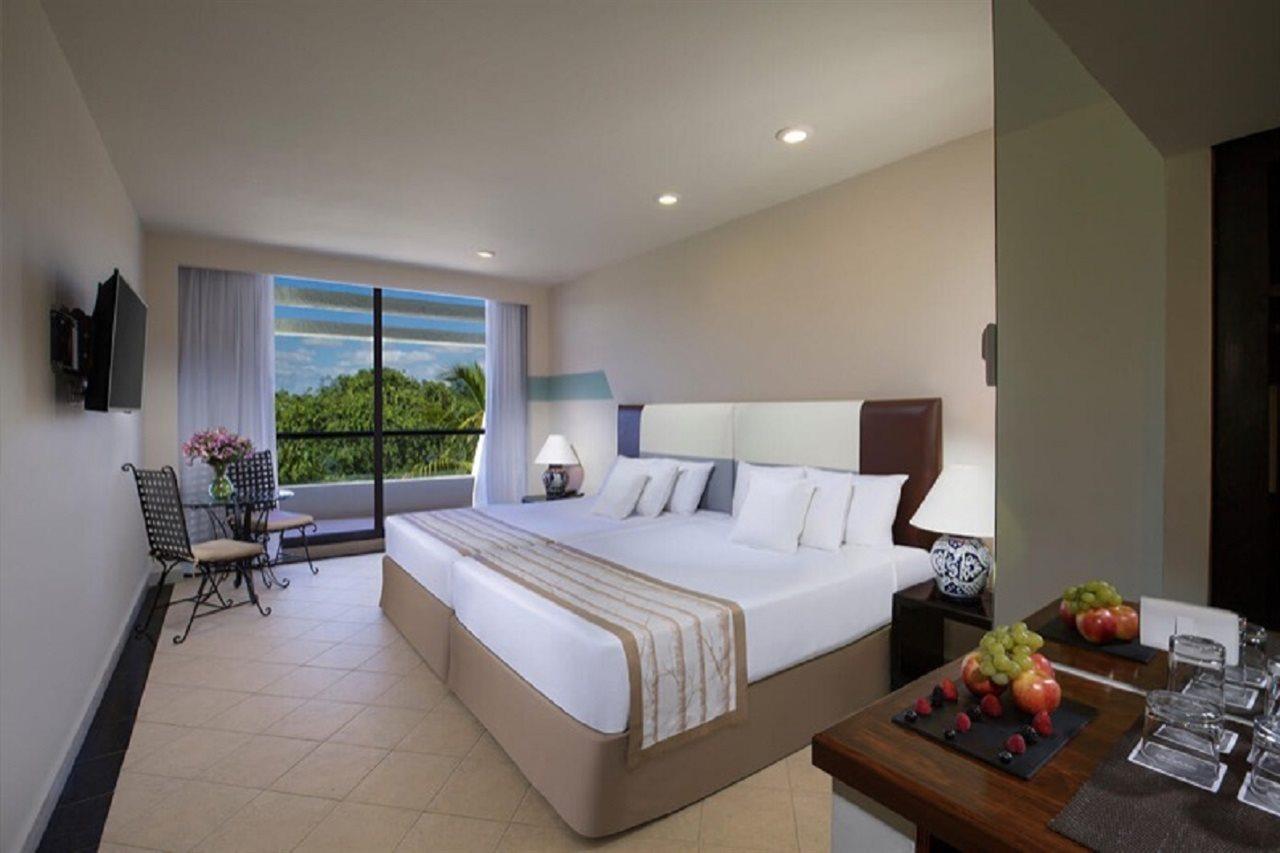 Oasis Lite Resort Cancún