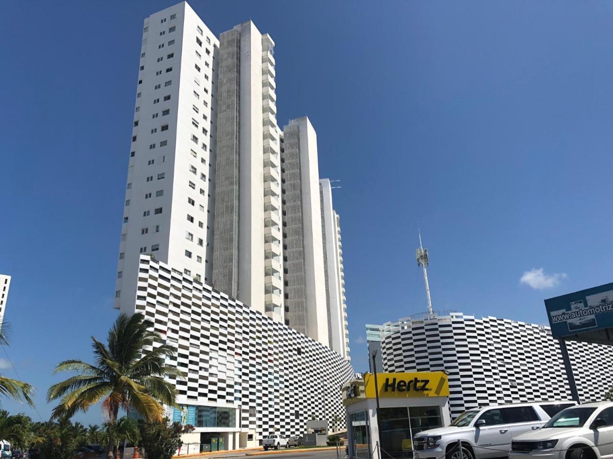 Torre Rio * Cancún