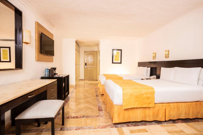 Krystal 4* Cancún