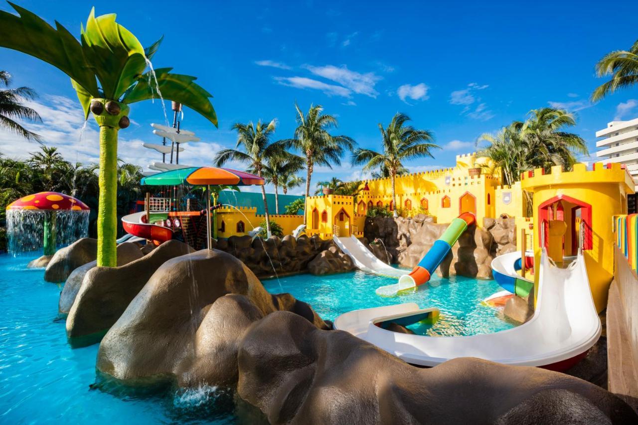 Resort Crown Paradise Club Cancún