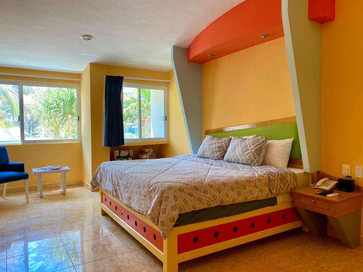 Villa Eight Bedroom Beach House Cancún
