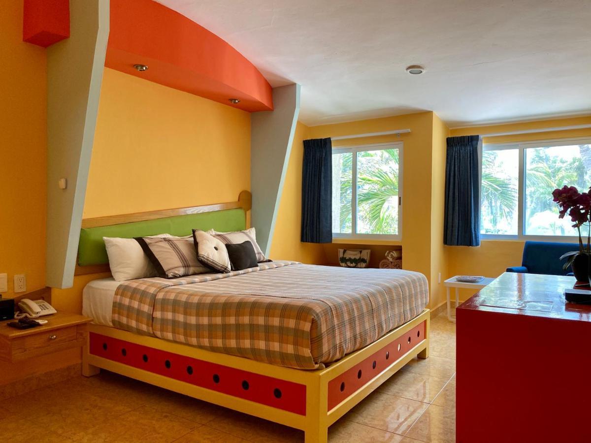 Villa Eight Bedroom Beach House Cancún