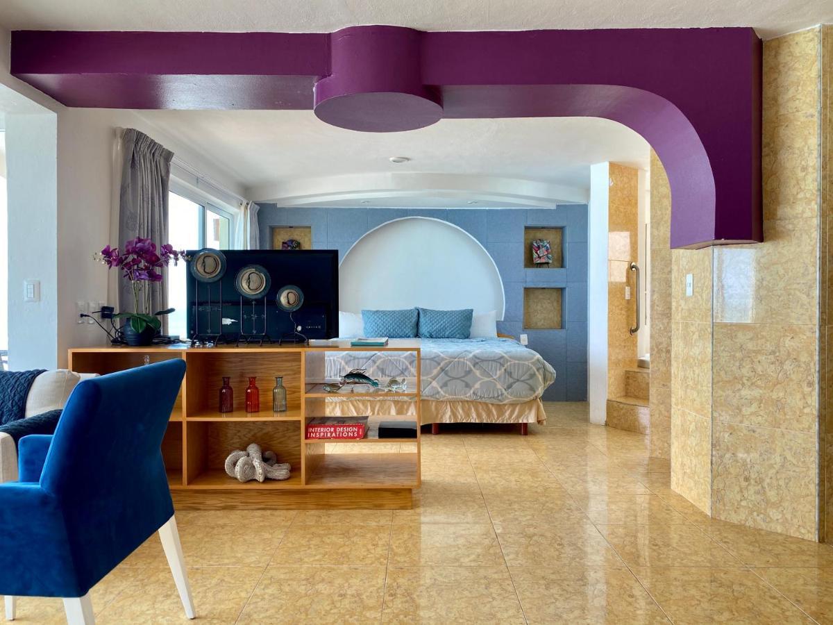 Eight Bedroom Beach House Villa *