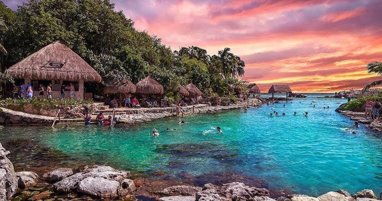 Cocoa Beach - Free Access To The Beach Apartamento Cancún