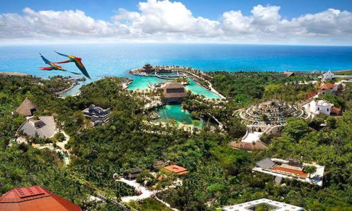 Cocoa Beach - Free Access To The Beach Cancún
