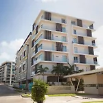 4Br. Apartament Near The Beach