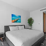4Br. Apartament Near The Beach
