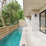 Spacious Large Loft With Pool
