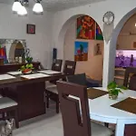 Naranjo Hostel