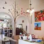 Naranjo Hostel