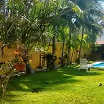 La Maison Bleue