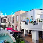 Cancun Studio - Steps To Beach And Water Fun