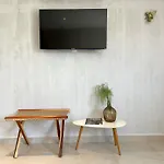 *Casa Aluxes- Guesthouse*