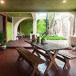 The Arrival Hostal