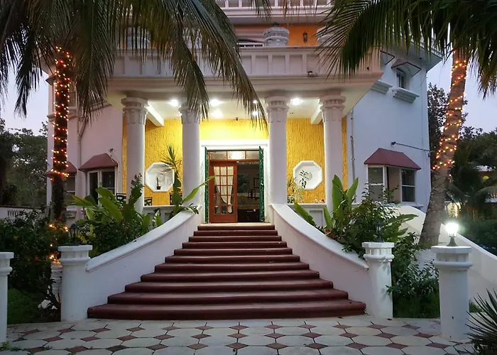 Mansion Giahn Bed & Breakfast