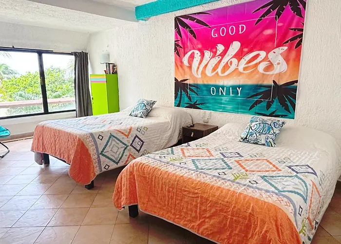 Cancun Studio - Steps To Beach And Water Fun