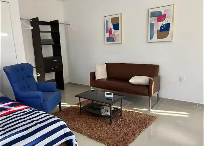 Alojamiento Nuevo En Residencial