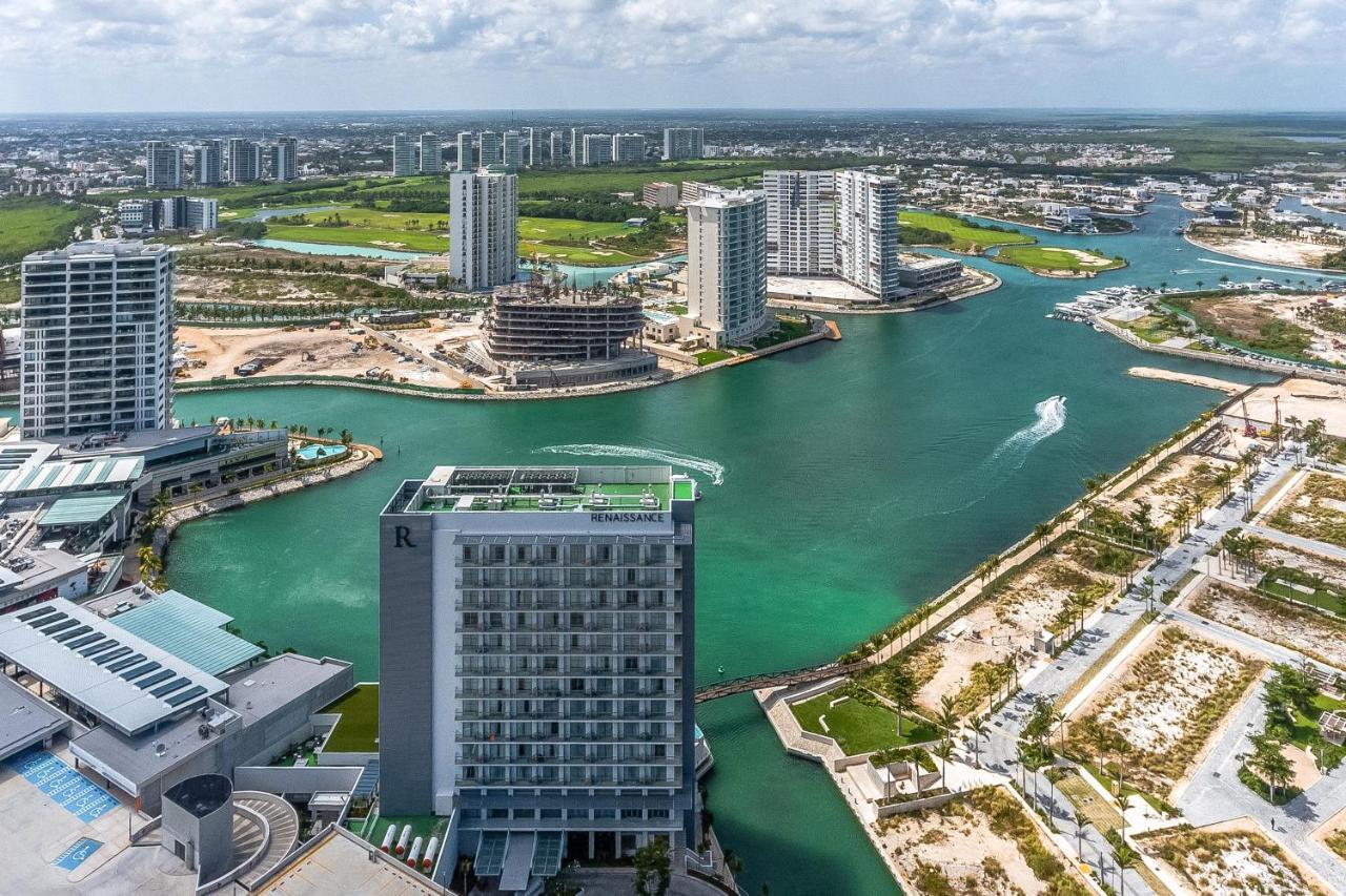 @ Riva Cancun