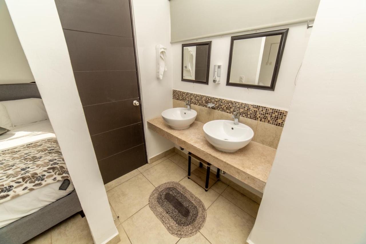 Liverté Condos- Downtown With Pool Apartamento Cancún