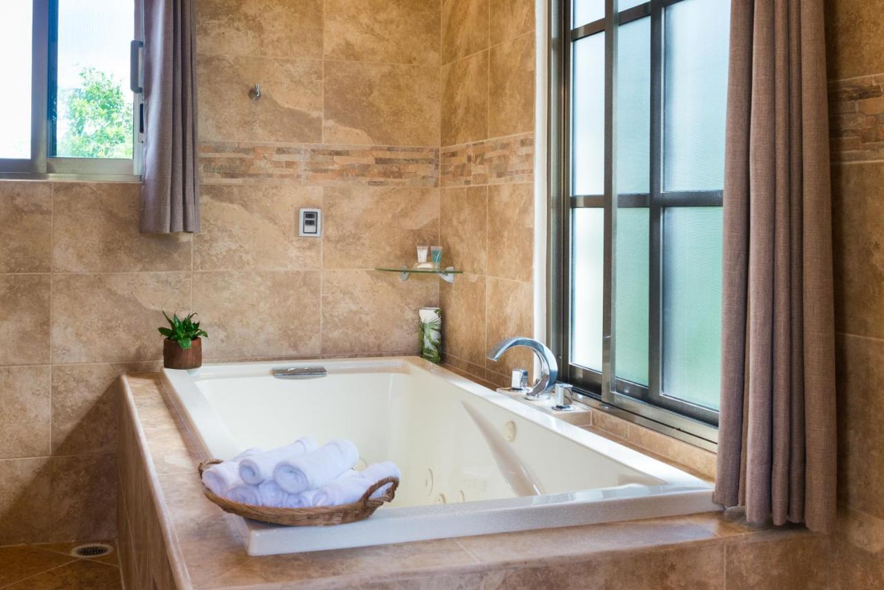 álamos Con Jacuzzi Y Piscina *