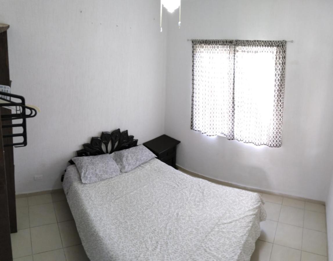 Departamento Vacacional Monte Mola Todo Lo Que Necesitas, Wifi,smart Tv,alberca, Clima, Tiendas Cerca,porton Electrico,estacionamiento Cancún