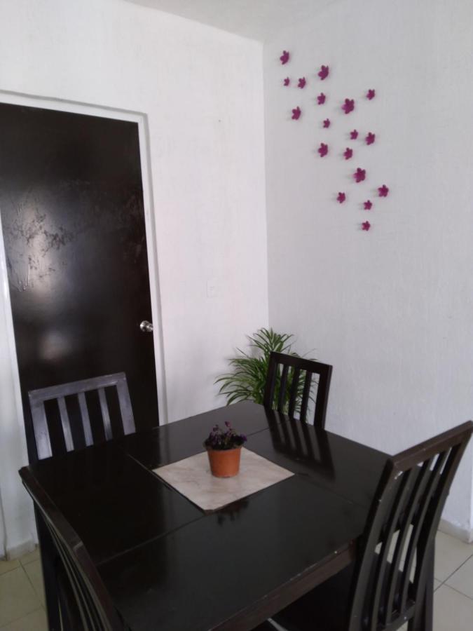 Departamento Vacacional Monte Mola Todo Lo Que Necesitas, Wifi,smart Tv,alberca, Clima, Tiendas Cerca,porton Electrico,estacionamiento Apartamento