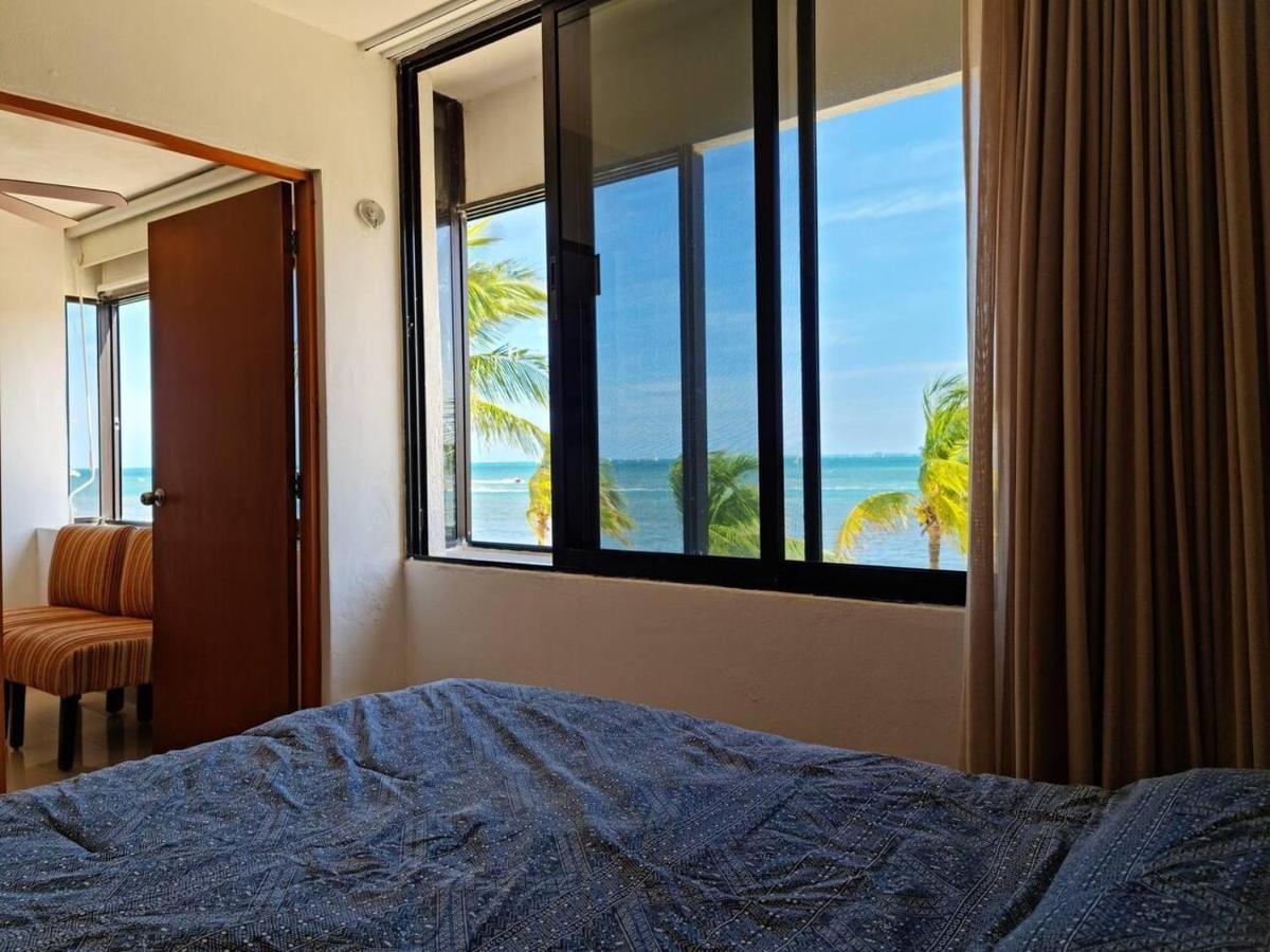 Sea Front 2br 2bth Condo, Pool, Kayak&parking * Cancún