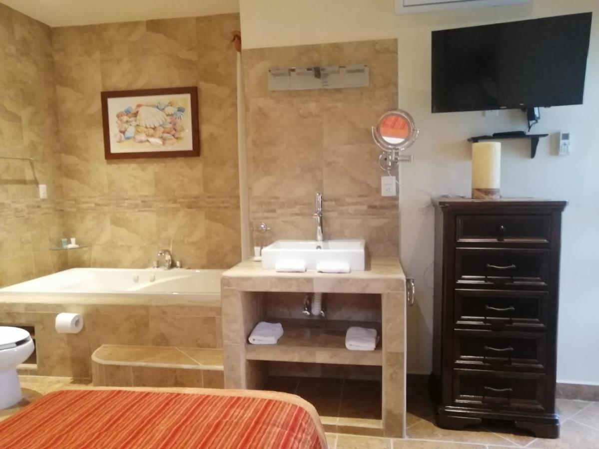 álamos Con Jacuzzi Y Piscina Cancún