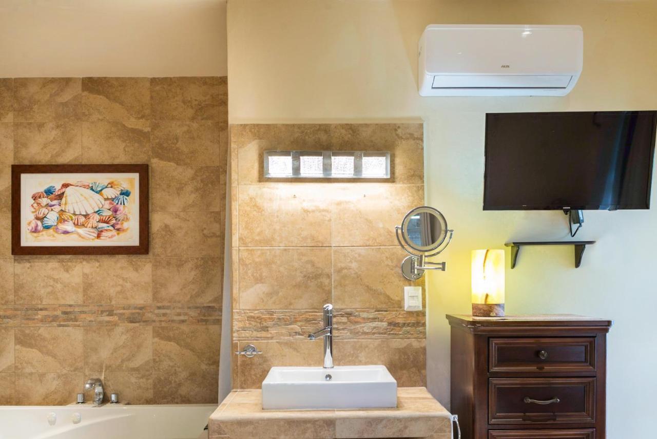 álamos Con Jacuzzi Y Piscina *