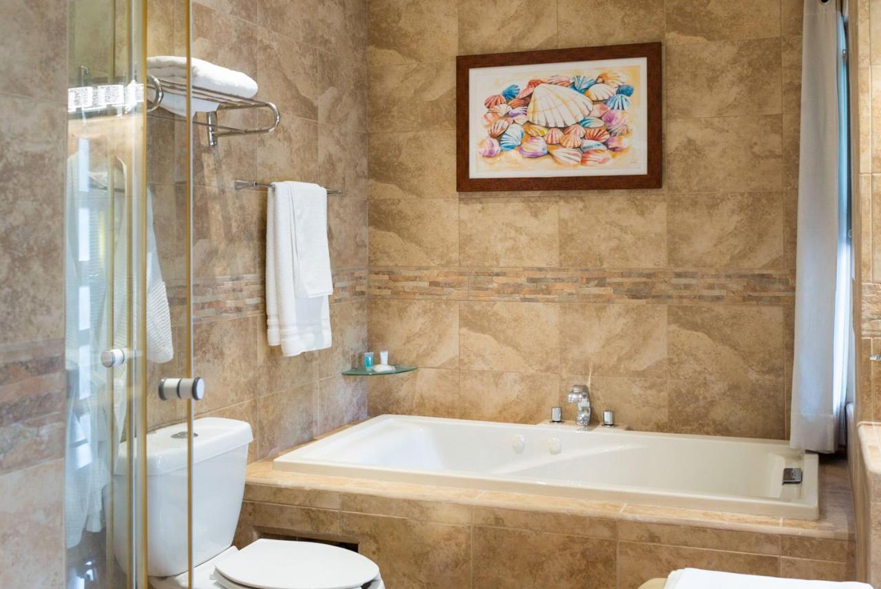 álamos Con Jacuzzi Y Piscina *