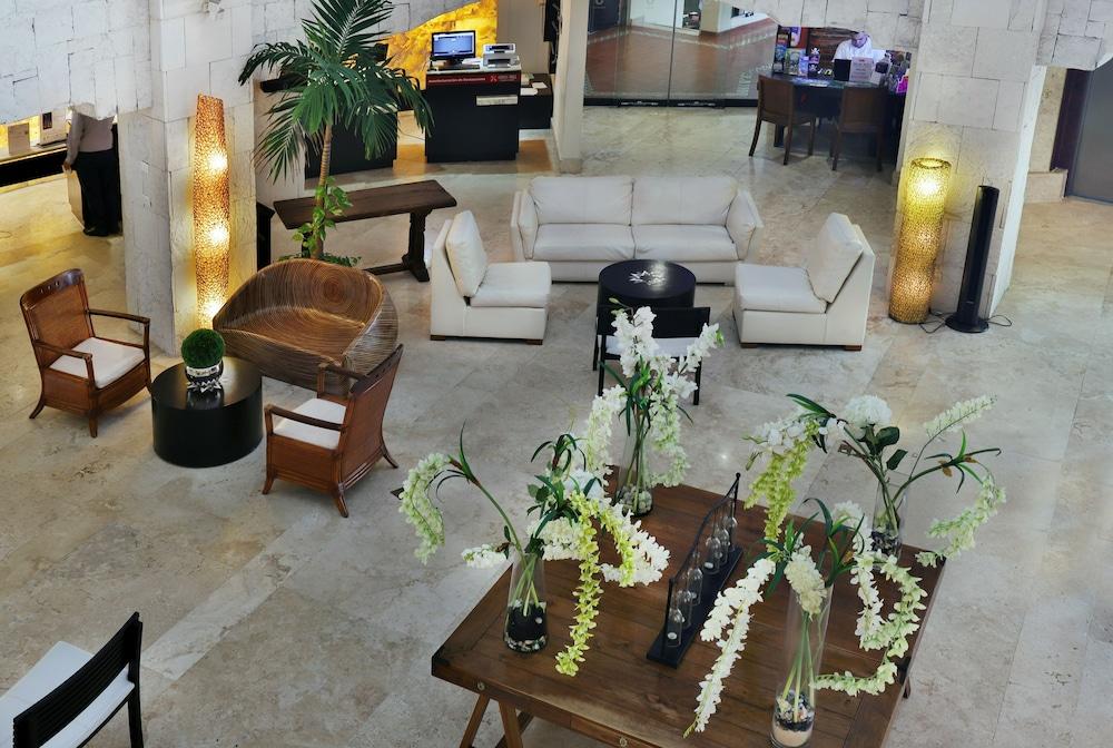 Hotel Adhara Hacienda