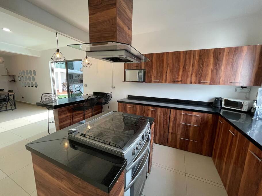 Villa •sunrise Cancun• Luxury 4 Bedroom W/ Private Pool *
